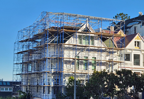 House scaffolding for construction work